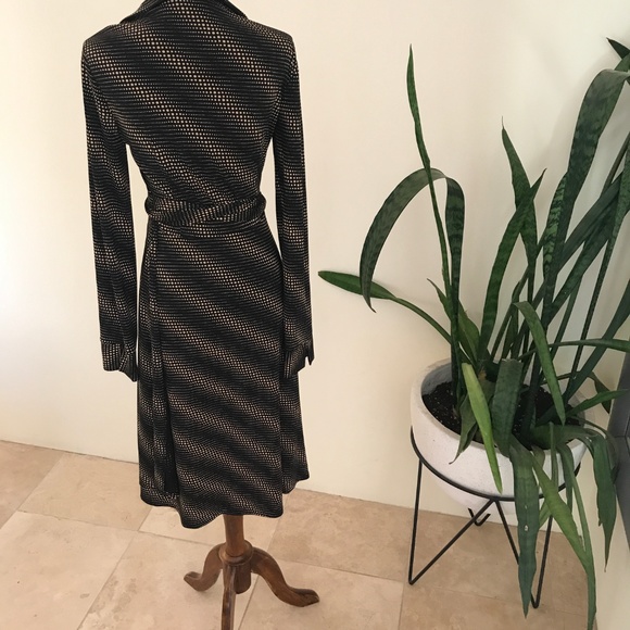 Express Black and Tan Pattern Wrap Dress - Picture 3 of 5